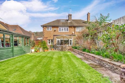 6 Ballards Way, South Croydon, CR2 7JL