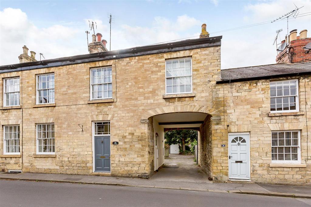Albion Street, Clifford, Wetherby 2 bed character property £229,500