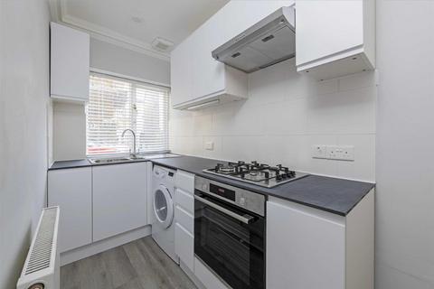 undefined, Wadham Mews, 2 Wadham Road, Putney