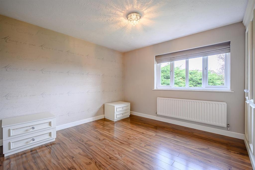 8496120-Interior32.jpg