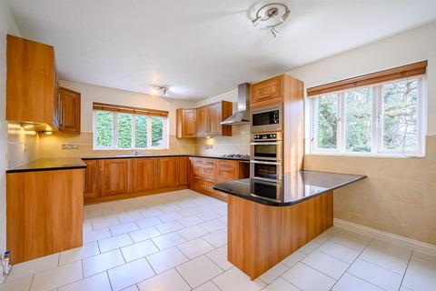 4 Brinsley Close, Solihull, B91 3FR