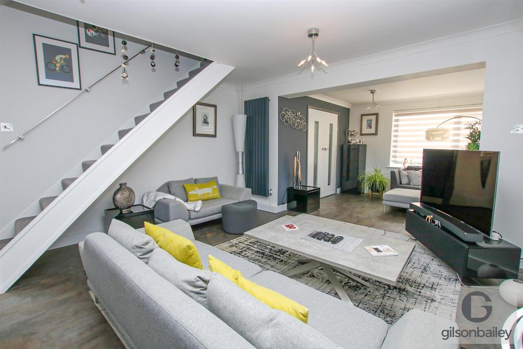 Holworthy Road, Norwich 4 bed semidetached house £300,000