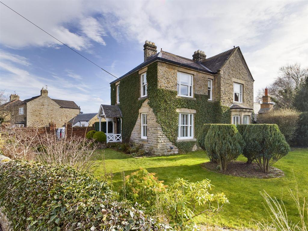 The Lendings, Barnard Castle 4 bed detached house £725,000