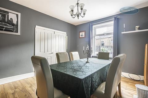 73 Melbourne Road, Stocksbridge, Sheffield, S36 1EF