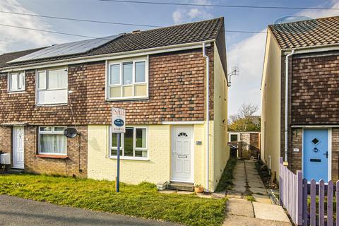 79 Cedar Road, Stocksbridge, Sheffield, S36 1AS