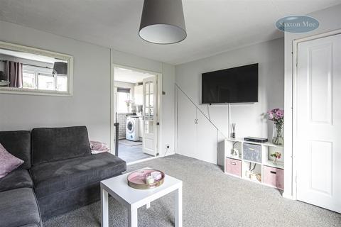 79 Cedar Road, Stocksbridge, Sheffield, S36 1AS