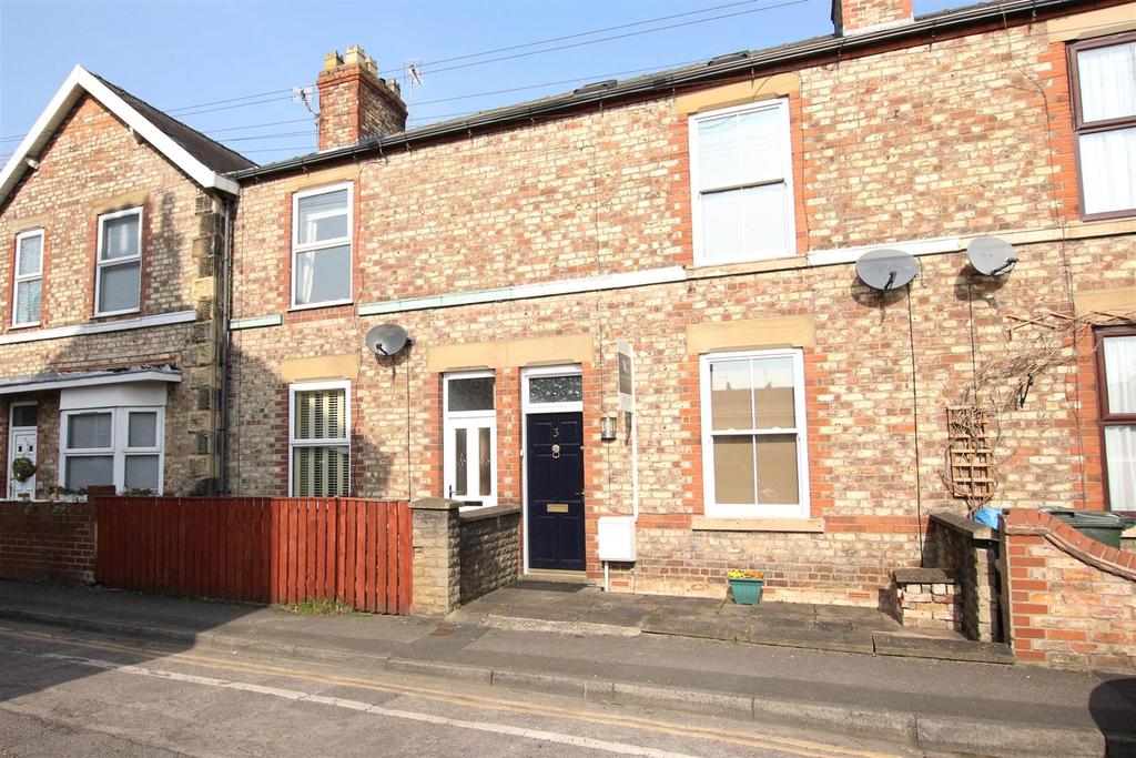 Vine Grove, Norton, Malton 3 bed house £795 pcm (£183 pw)