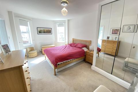 2 bedroom apartment for sale - Kennerley Court, Kennerleys Lane, Wilmslow