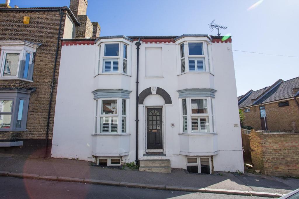 Dane Hill, Margate 4 bed end of terrace house £375,000