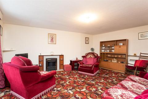 83 Willoughby Street, Muthill, Crieff, PH5 2AE