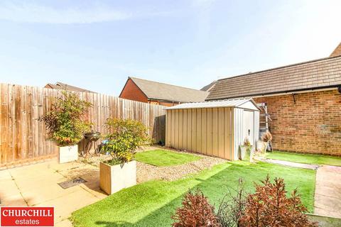 12 Borders Crescent, Loughton, IG10 3FP