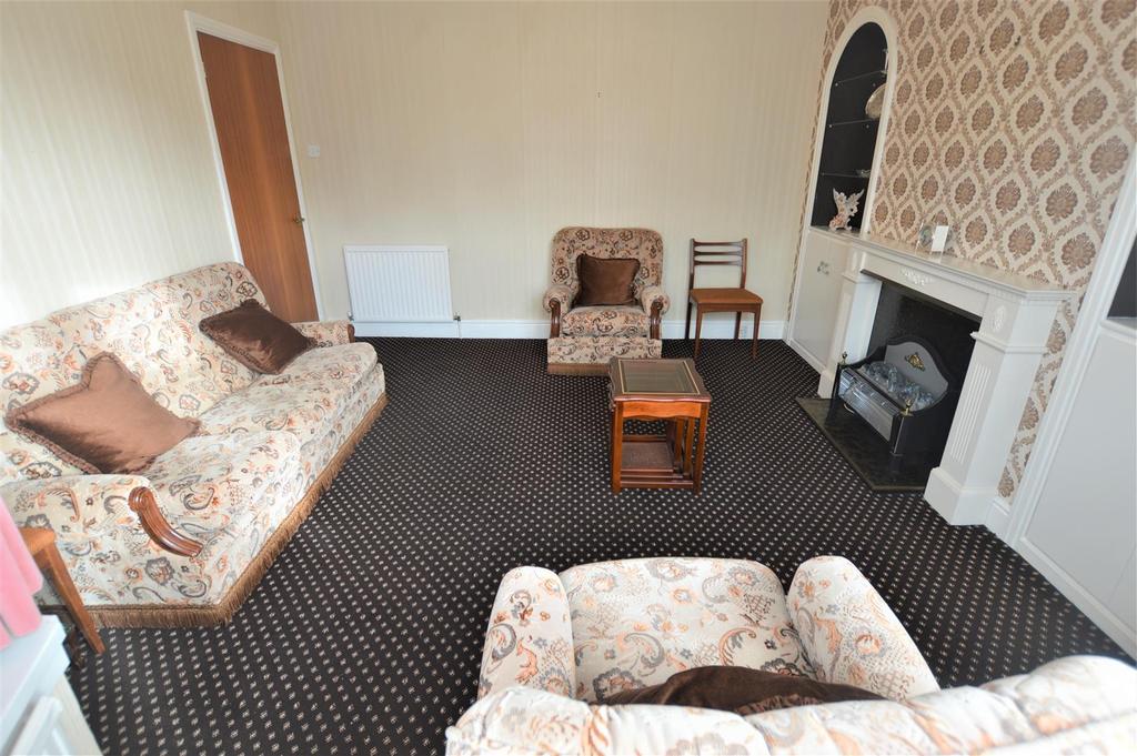 Lounge1.JPG