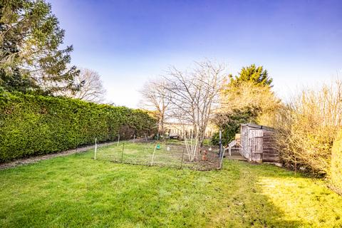 April Cottage Dunsomer Hill, North Moreton, Didcot, OX11 9AR