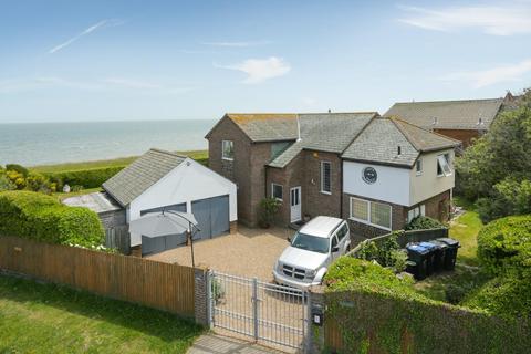 4 bedroom detached house for sale - Crescent Road, Broadstairs