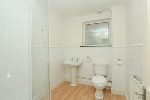 Far End Crescent Road, North Foreland, Broadstairs, CT10 3QU