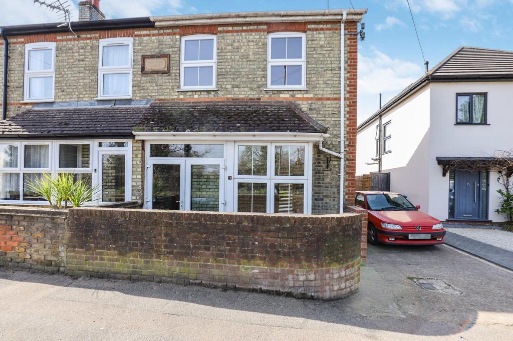 New Haw Road, Addlestone KT15 3 bed semidetached house £495,000