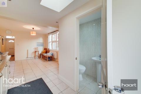 127 Bensham Lane, Thornton Heath, CR7 7EW
