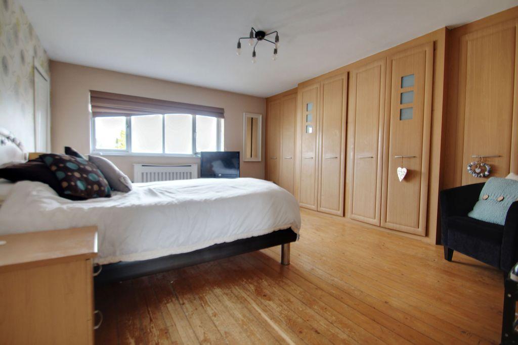 Bedroom 1 (Double with Ensuite)