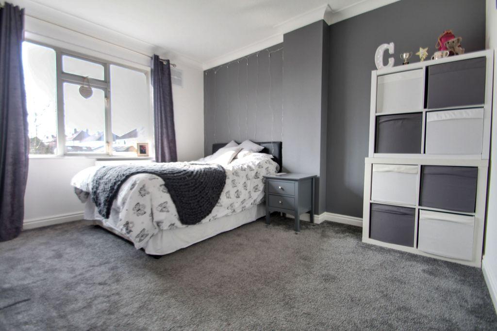 Bedroom 3 (Double)