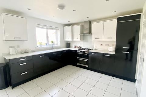 16 Abraham Drive, St Georges, Telford, TF2 9GA