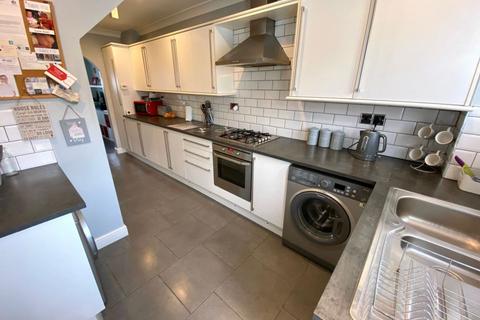 40 Bowthorpe Close, Northampton, NN3 3EJ