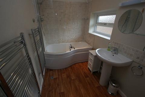 1 bedroom in a house share to rent - Weyhill Road, Andover, SP10