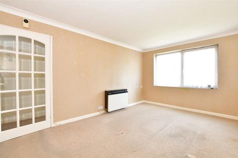 1 bedroom flat for sale - Kings Head Hill, Chingford