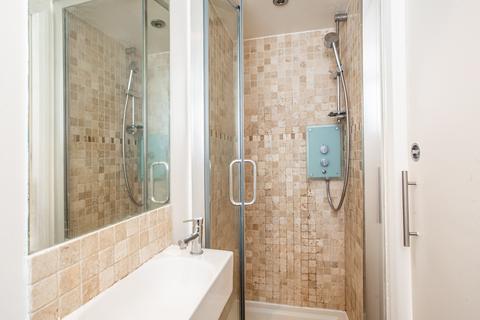74 Buxton Street, London, E1 5AT
