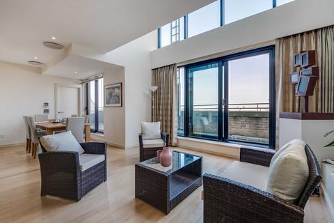 3 bedroom apartment for sale - Sky Penthouse, Point West, South Kensington SW7