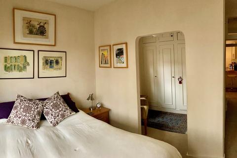 3a Julien Road, London, W5 4XA