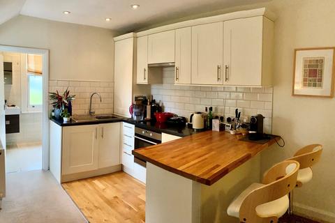 3a Julien Road, London, W5 4XA
