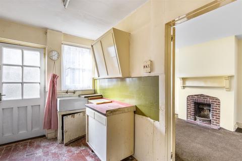 119 Lion Lane, Haslemere, GU27 1JL