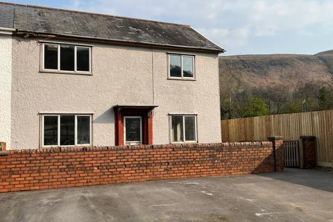 11 Office Row, Ystalyfera, Swansea, SA9 2EE