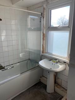 12 Abbey Street, Kidwelly, SA17 4TP