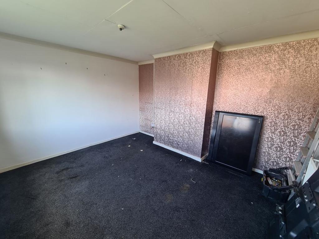 54 Llansawel Crescent, Neath, West... 3 bed terraced house £87,000