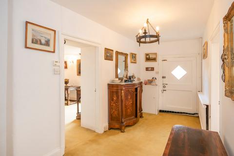 6 bedroom detached house for sale - Rue De L'Arquet, St. Saviour, Guernsey