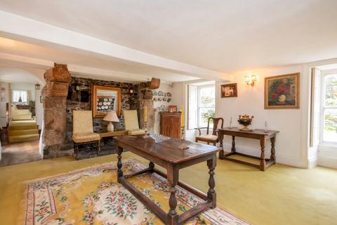 6 bedroom detached house for sale - Rue De L'Arquet, St. Saviour, Guernsey