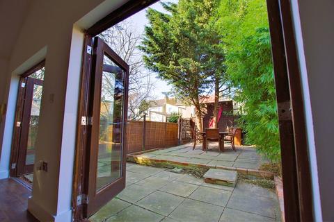 27a Duncan Road, Gillingham, ME7 4LA
