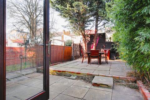 27a Duncan Road, Gillingham, ME7 4LA