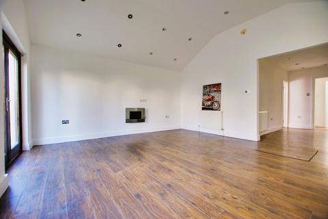 27a Duncan Road, Gillingham, ME7 4LA