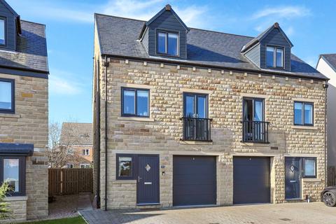 3 bedroom semi-detached house for sale - Horbury View, Ossett, West Yorkshire, WF5
