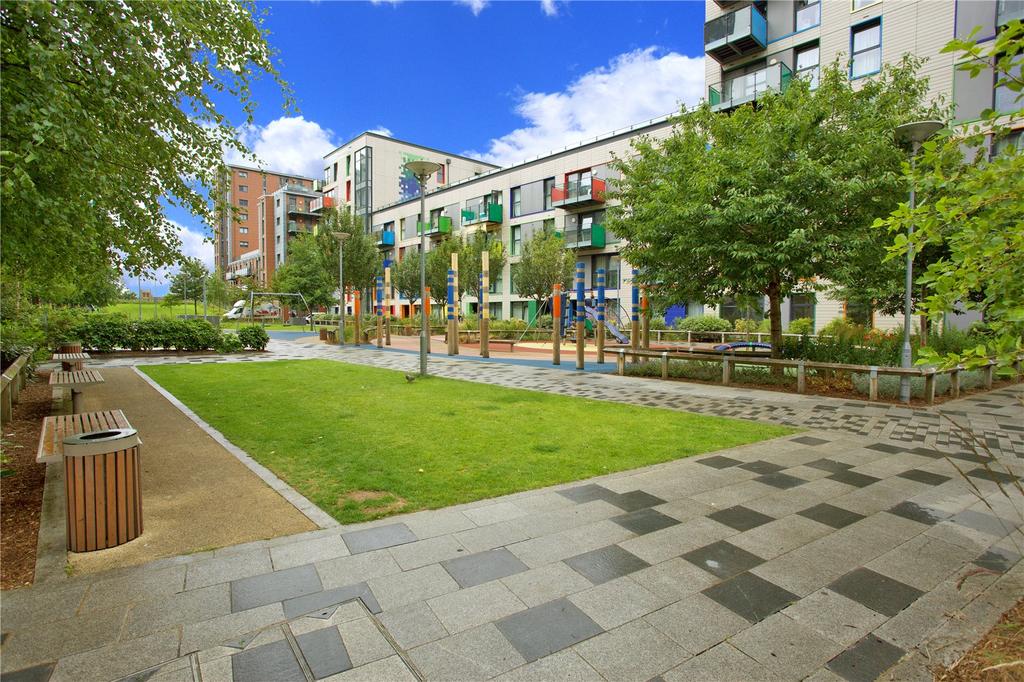 Waterside Way, London, N17 1 bed apartment - £1,550 pcm (£358 pw)