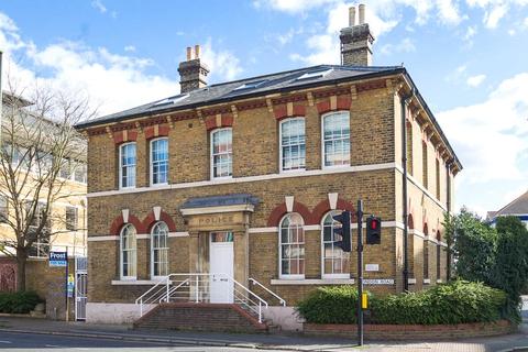1 bedroom apartment for sale - The Old Police Station, 2 London Road, Staines-upon-Thames, Middlesex, TW18