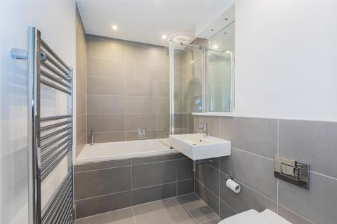 2 bedroom apartment to rent, Bridge Avenue, Maidenhead, Berkshire