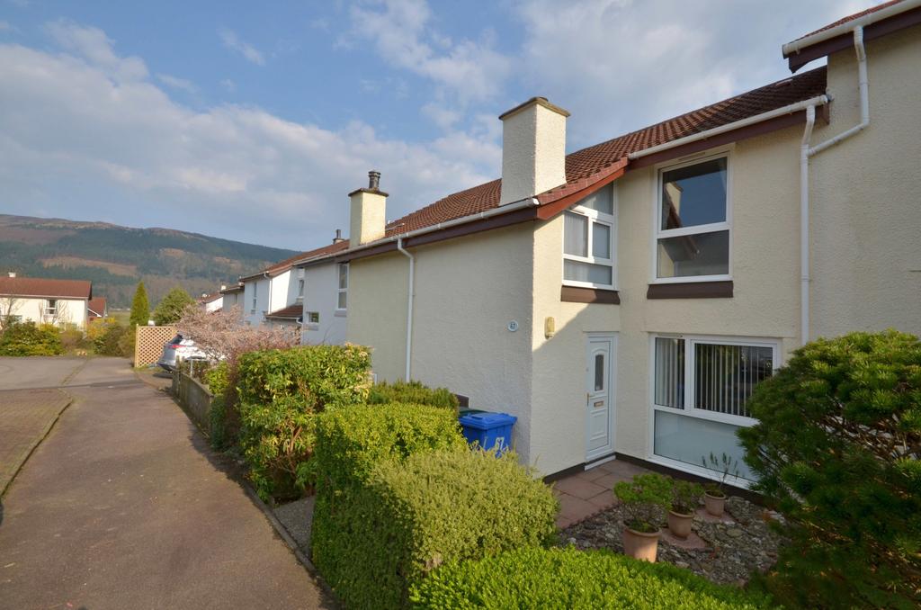 Sandhaven, Dunoon, PA23 2 bed terraced house £125,000