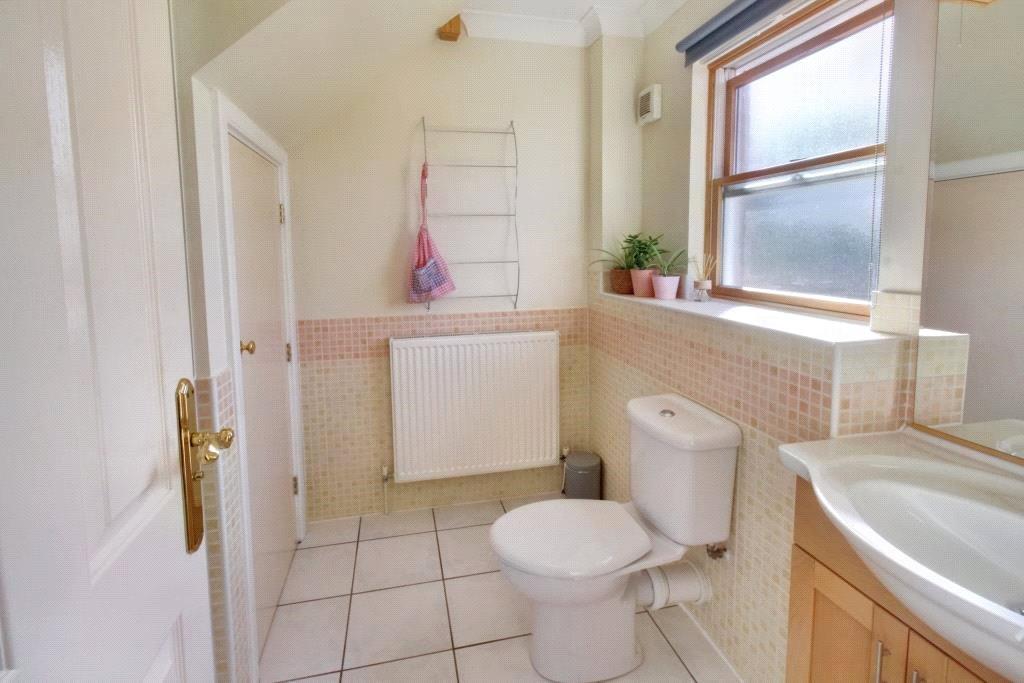 En Suite 2