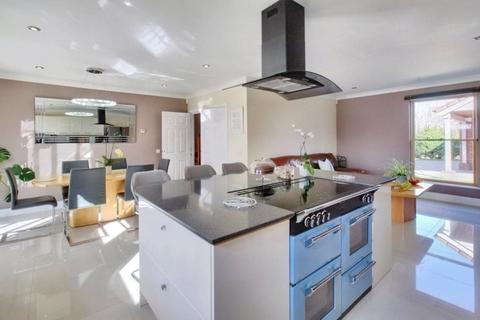 4 Appleacres, Old Catton, Norwich, NR6 7BA