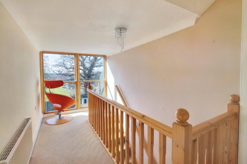 2nd Floor Landing