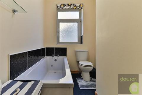 5 Bridge Road, Brighouse, HD6 1EP
