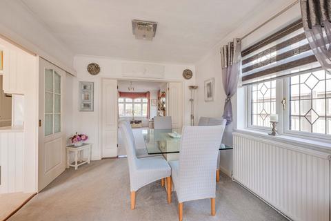 102 Shoebury Road, Southend-on-sea, SS1 3RL